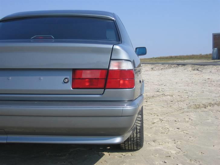 BMW E34 billede 18