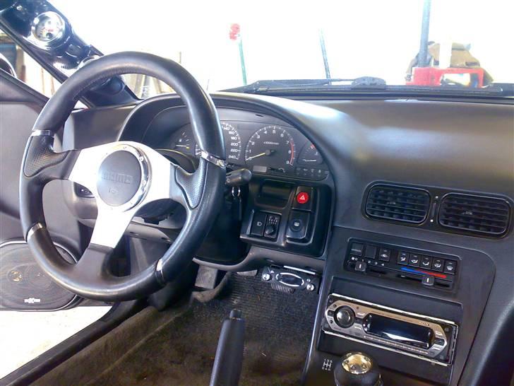 Nissan 200SX RS13 - Boost control "skjult" under instumentbordet. billede 4