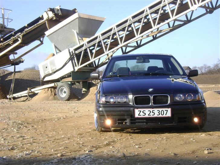 BMW 320i E36 (solgt) billede 19