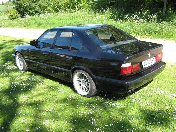 BMW E34 535i billede 1