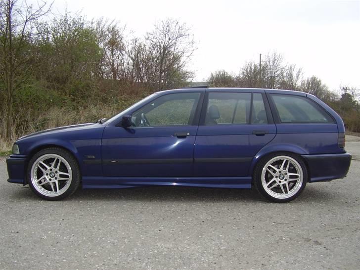 BMW E36 320i touring SOLGT billede 5
