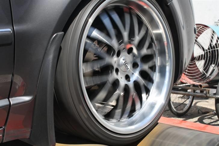 Skoda Superb TDI ..TOTAL SKADET billede 6