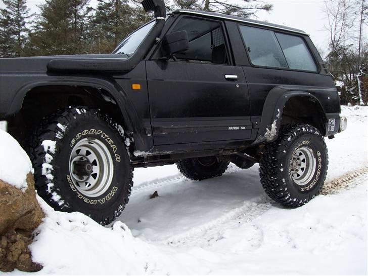 Nissan patrol gr billede 2