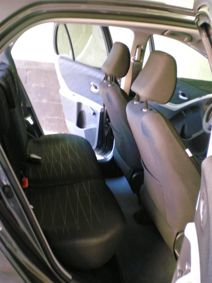 Toyota Yaris *SOLGT* billede 3