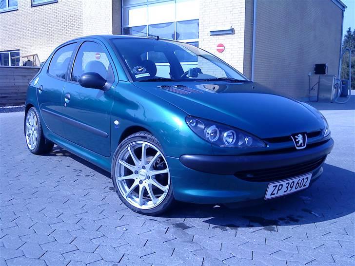 Peugeot 206 billede 1
