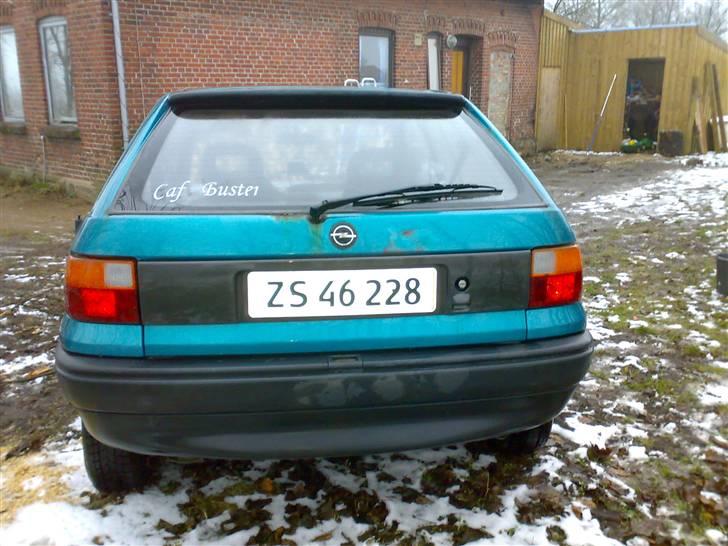 Opel Astra F - Total skadet billede 8
