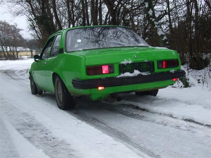 Opel ascona b solgt billede 4