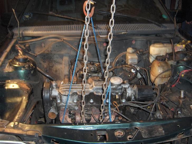 Opel kadett e skrottet billede 14