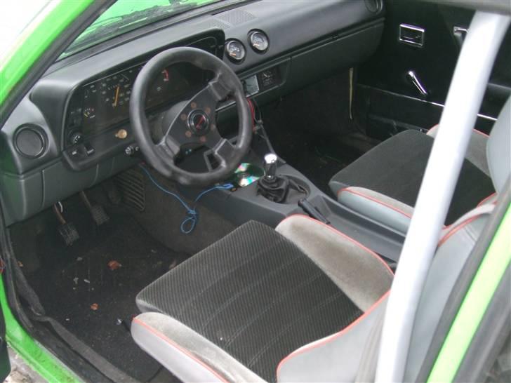 Opel ascona b solgt billede 9