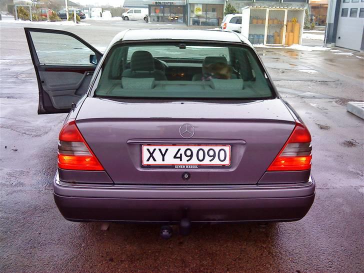Mercedes Benz C 250D Elegance BYTTE VÆK billede 9