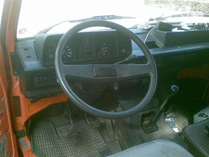 VW Transporter * SOLGT * - Arbejdspladsen med LT rat. billede 3