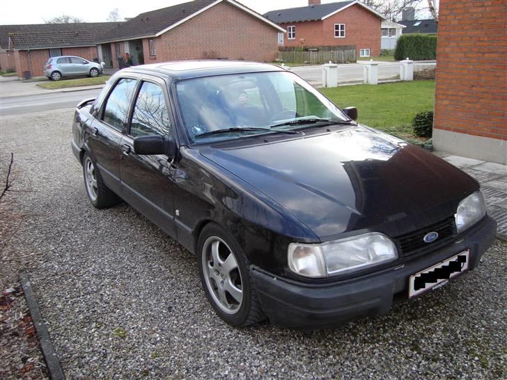Ford Sierra 2.0 DOHC *Solgt* billede 1