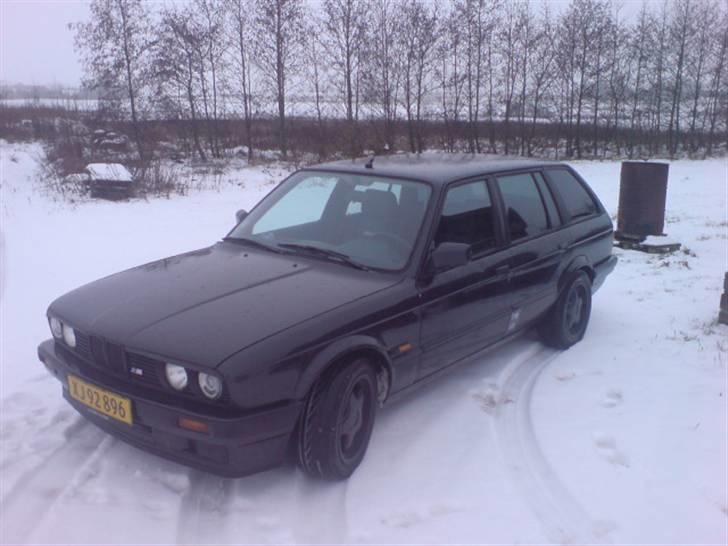 BMW 320I Touring - SOLGT - billede 1