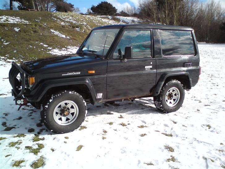 Toyota landcruiser lj 70 -byttet billede 2