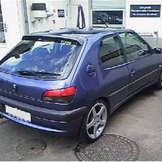 Peugeot 306  1,8 xs 16v ( DØD )