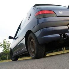 Peugeot 306  1,8 xs 16v ( DØD )