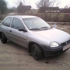 Opel Corsa b