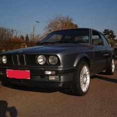 BMW 325I