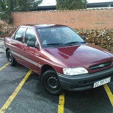 Ford escort clx