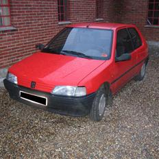 Peugeot  106 Total skadet