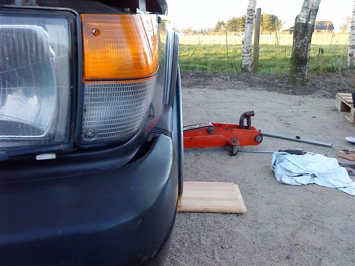 Saab 900 Turbo Solgt - Prøvemontering af 17" billede 12