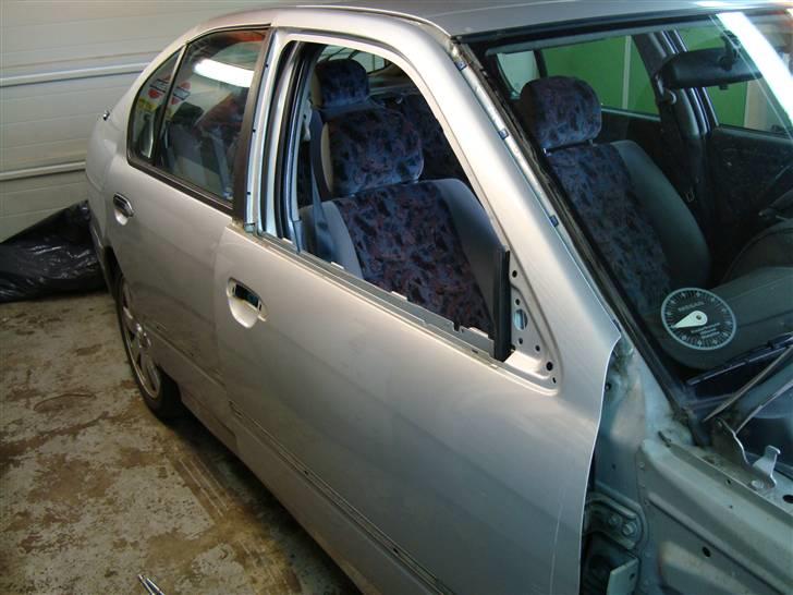 Nissan primera solgt billede 3