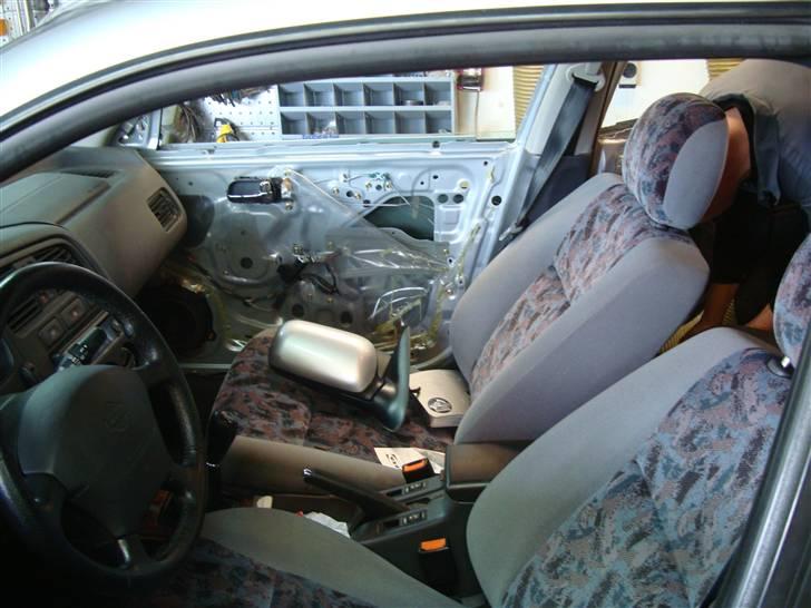 Nissan primera solgt billede 6