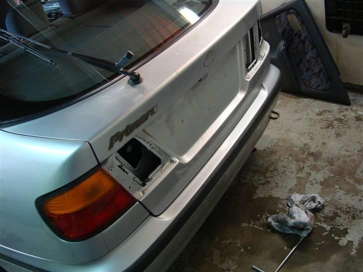 Nissan primera solgt billede 9