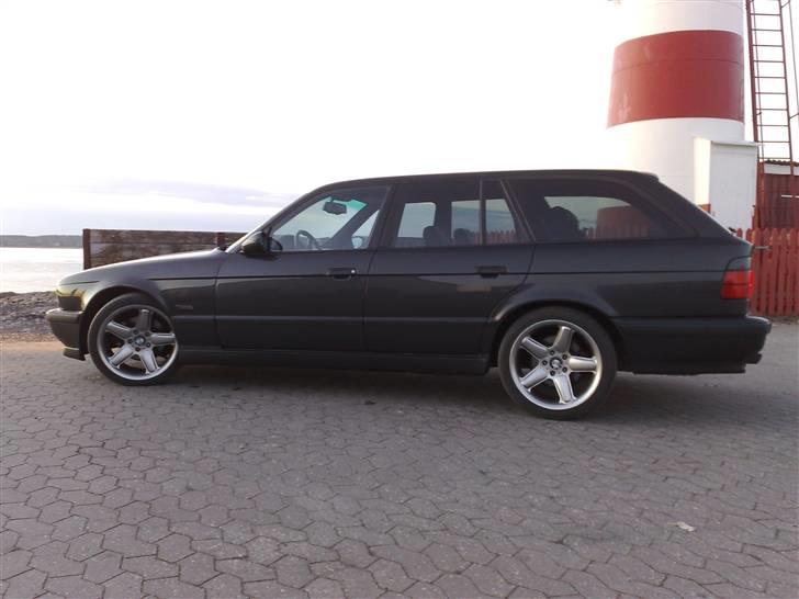 BMW 525i Touring solgt billede 3