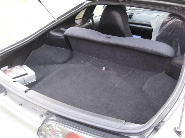 Toyota Supra MKIV Facelift SOLGT billede 9