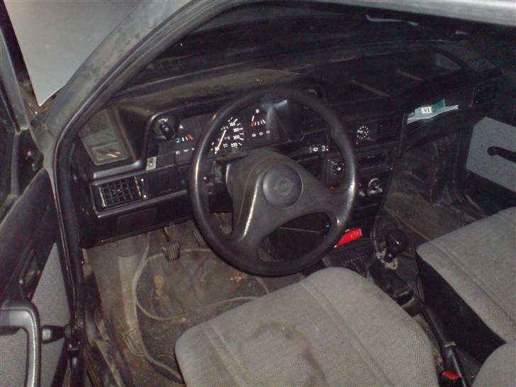 Opel kadett E ¤solgt¤ billede 9