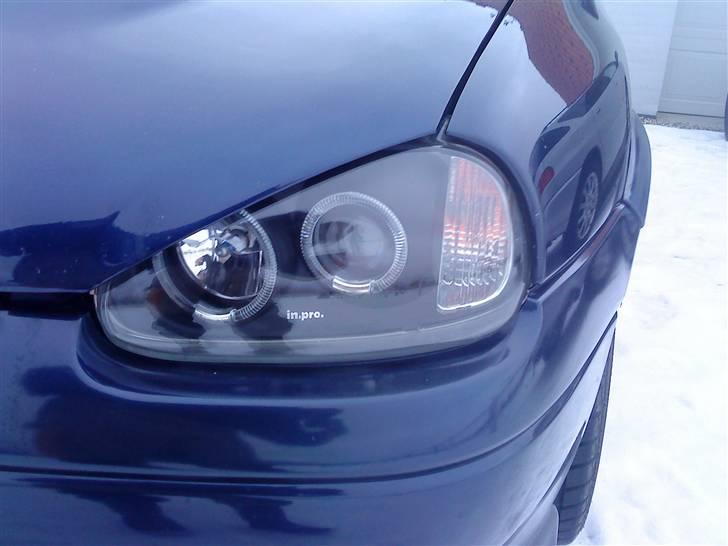 Opel corsa B  DØD :'/ billede 2