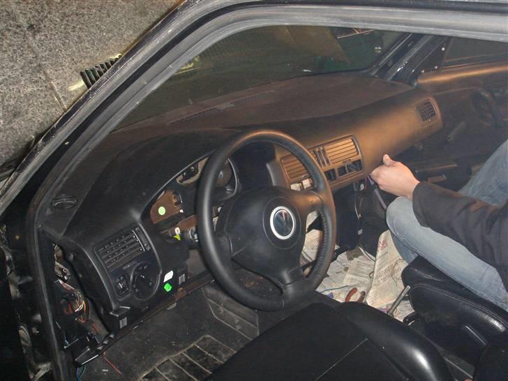 VW Golf 20v turbo [Solgt] - Så begynder det at ligne noget billede 5