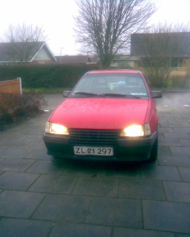Opel kadett e solgt - som den står nu billede 1
