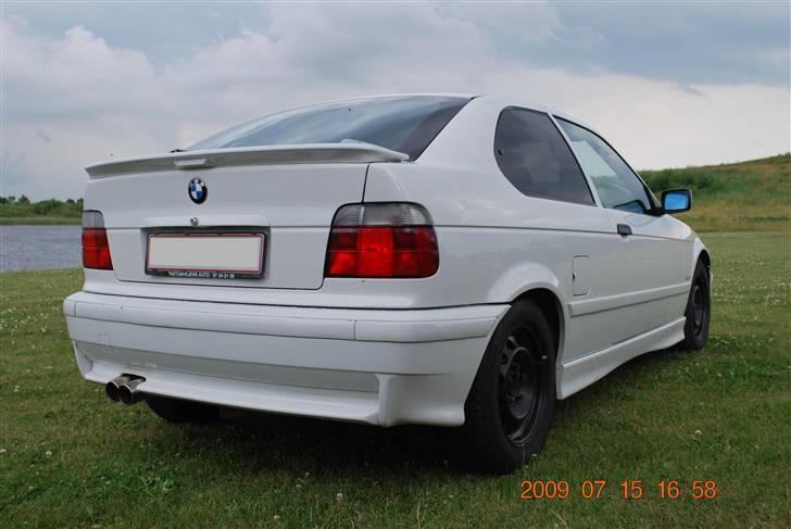 BMW 323ti billede 4