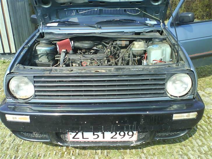 VW Golf 2 1,8  ( Tidl. Bil ) billede 2