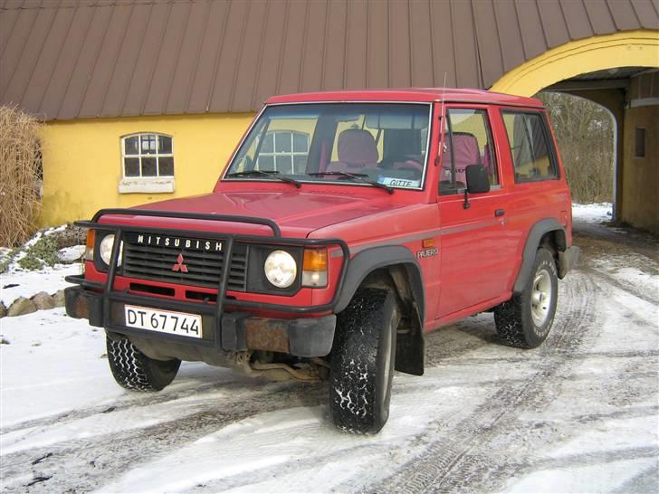 Mitsubishi pajero billede 1