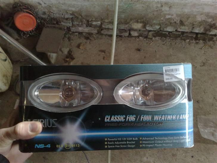 Mazda 323f solgt billede 17