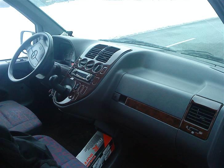 Mercedes Benz Vito 110 td ****SOLGT**** - Flot ser det ud. billede 8