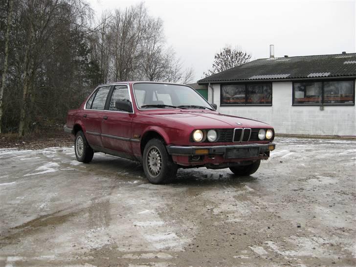 BMW 320i e30 solgt billede 2