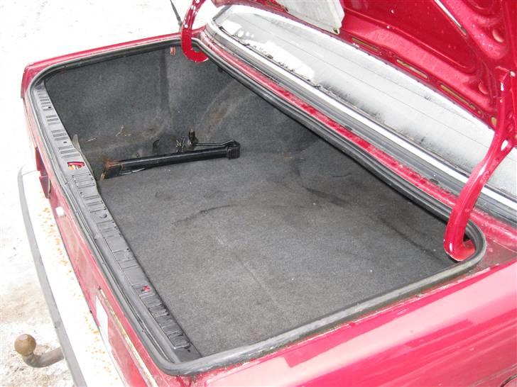 BMW 320i e30 solgt billede 4