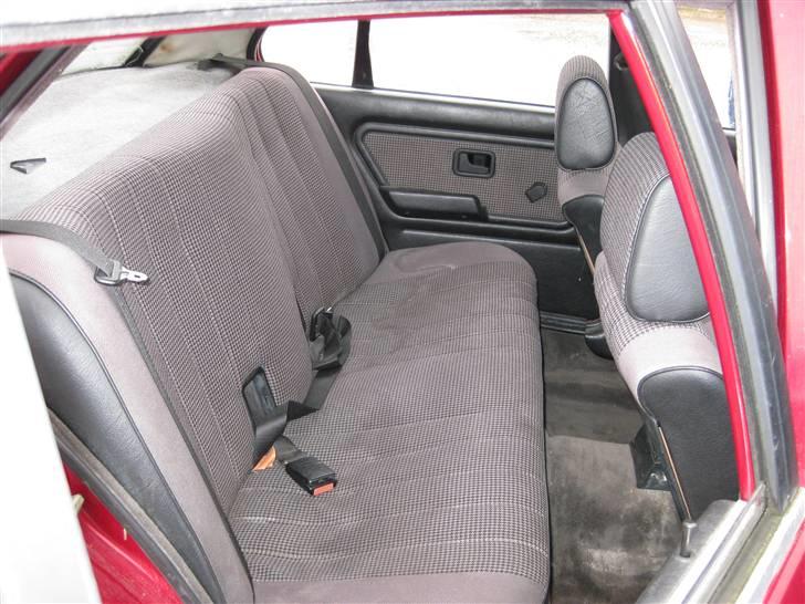 BMW 320i e30 solgt billede 7