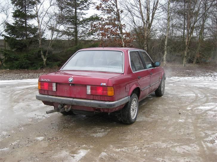 BMW 320i e30 solgt billede 14