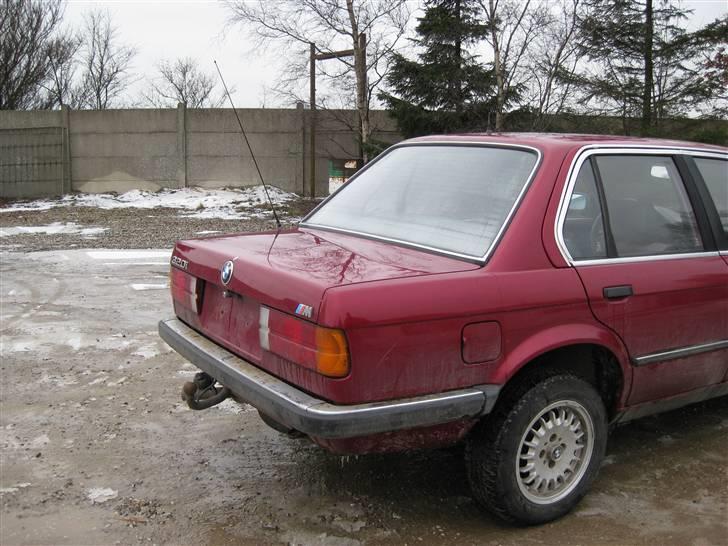 BMW 320i e30 solgt billede 16