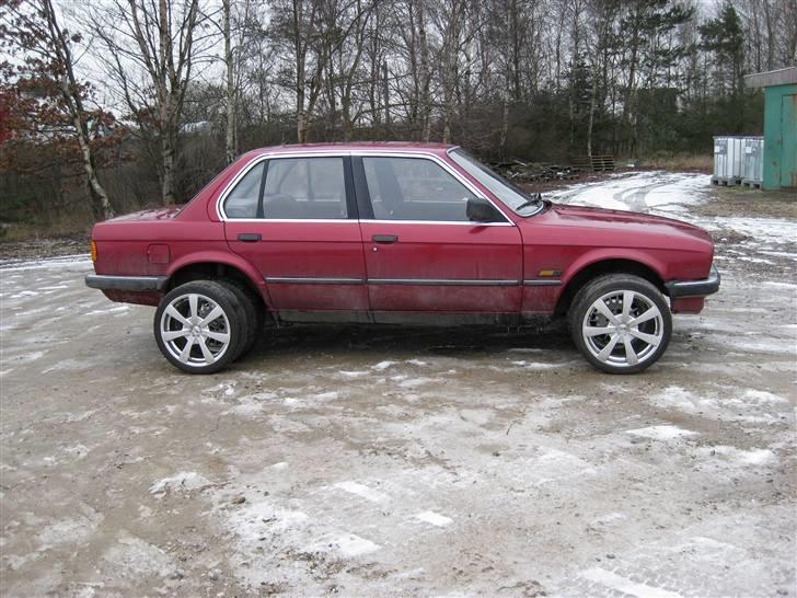 BMW 320i e30 solgt billede 17