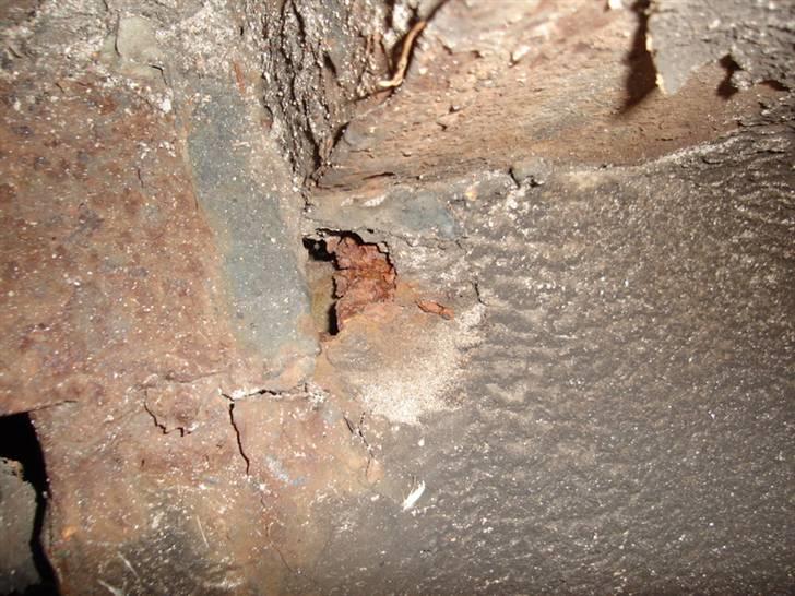 BMW 325I - altid godt med rust :-) inderskærm, for, højre billede 10