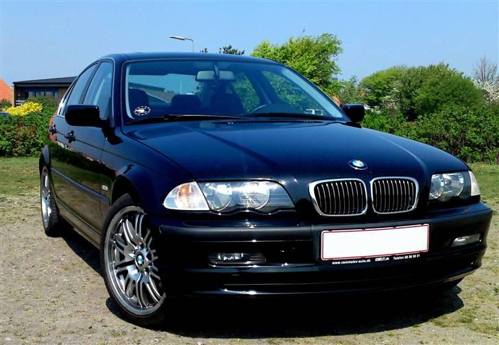 BMW 320i E46 billede 1