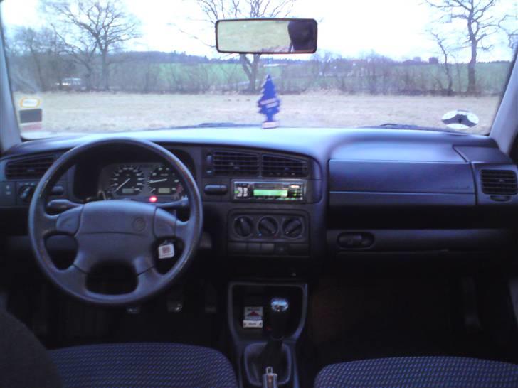 VW Vento CL 100 Solgt billede 8