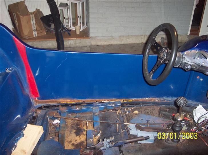 VW Beach Buggy - Det er IKKE sådan man skal lave sæderamme i en buggy:-( billede 4