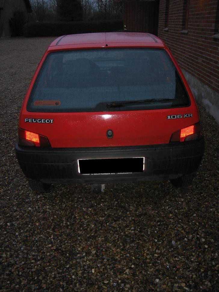 Peugeot  106 Total skadet billede 5